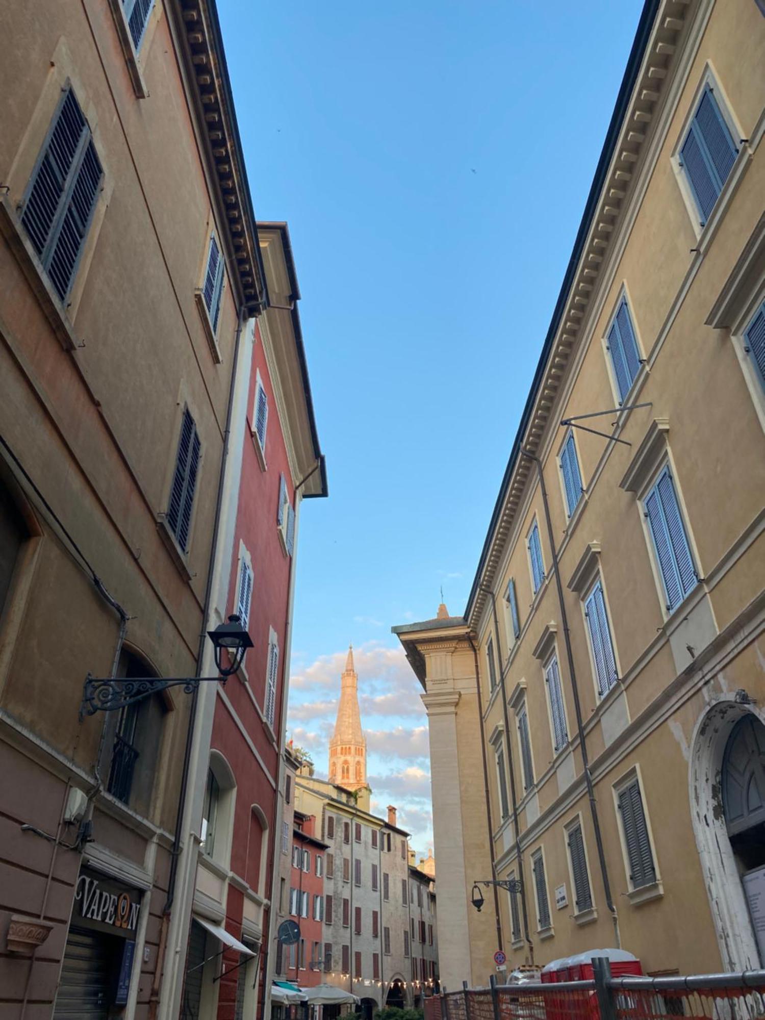 Appartamento Pekoe Modena Eksteriør billede